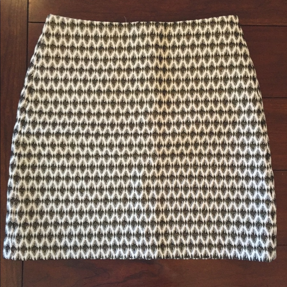 Knee length skirt